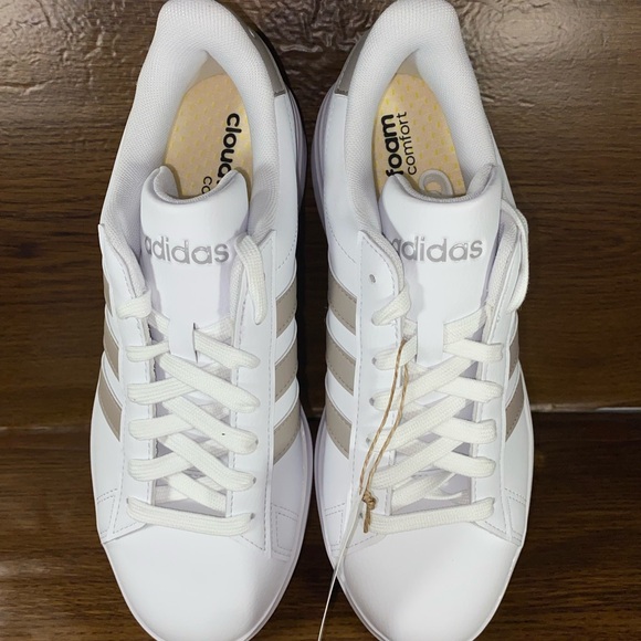 Adidas Grand Court women’s shoe size 8.5 - Picture 6 of 9